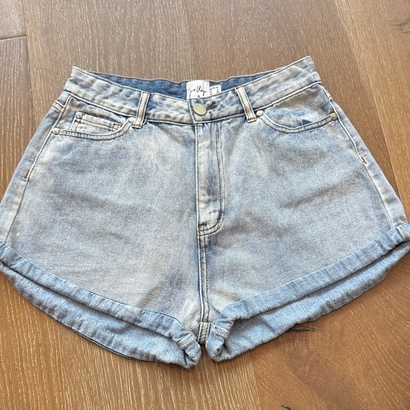 Princess Polly Pants - Polly by Princess Polly High-Waisted Denim Shorts – Size US 6